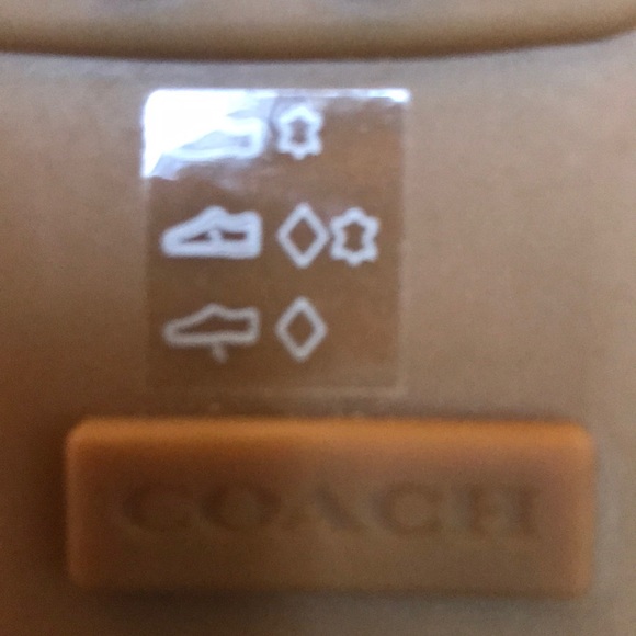 Coach flats w rubber soles, metallic silver like - Picture 7 of 7